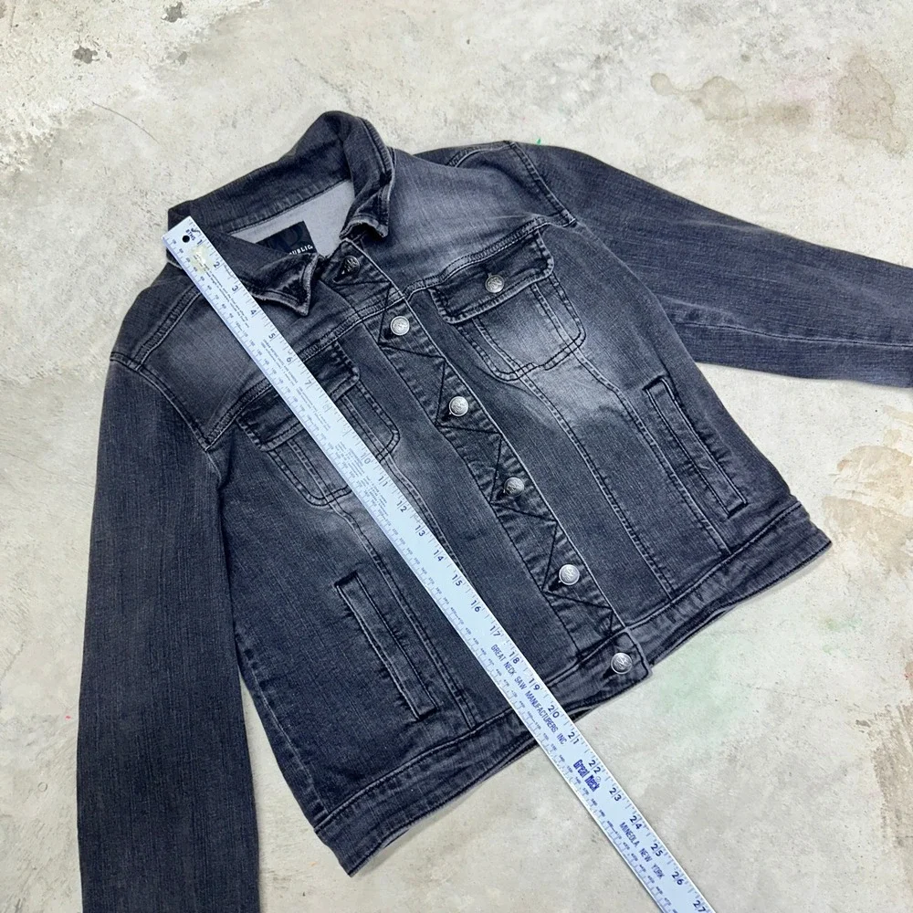 Rock & Republic measurements chest